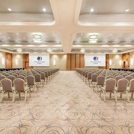 Doubletree By Hilton & Convention Center Hotel Cracóvia