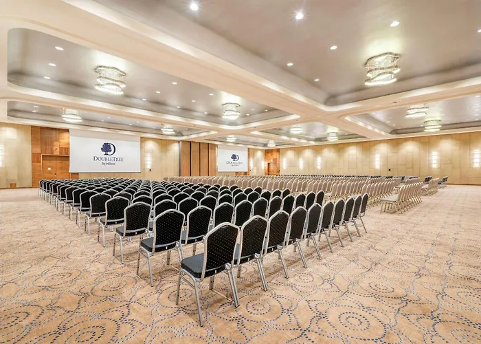 Doubletree By Hilton & Convention Center Hotel 4*