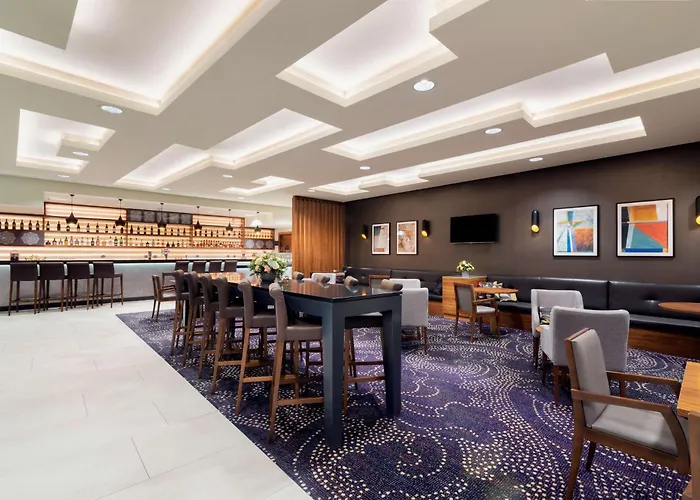 Doubletree By Hilton & Convention Center