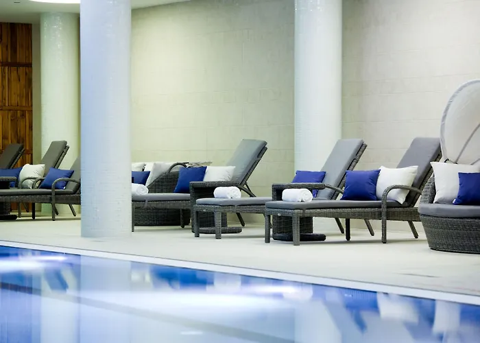 Doubletree By Hilton & Convention Center 4*