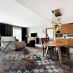 Hotel Doubletree By Hilton & Convention Center Kraków