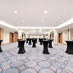 Hotell Doubletree By Hilton & Convention Center