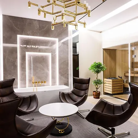 Doubletree By Hilton & Convention Center Hotell 4*