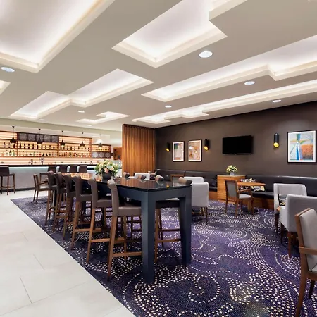 Doubletree By Hilton & Convention Center