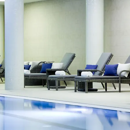 Doubletree By Hilton & Convention Center 4*