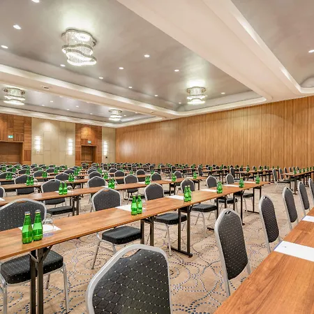 Hotel Doubletree By Hilton & Convention Center Cracovia