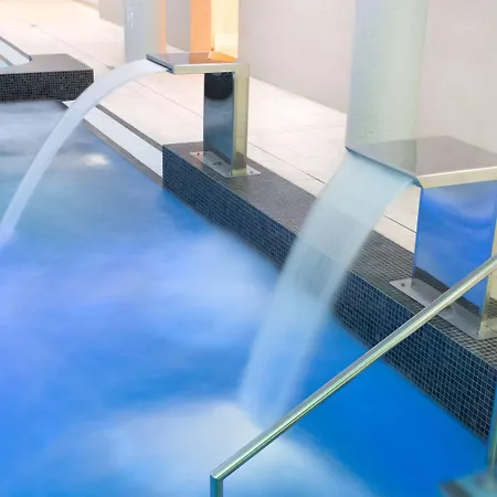 Doubletree By Hilton & Convention Center Hotel