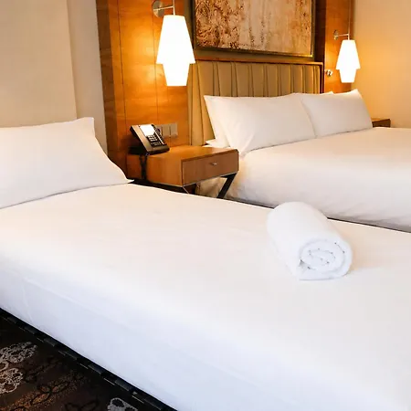 Hotel Doubletree By Hilton & Convention Center