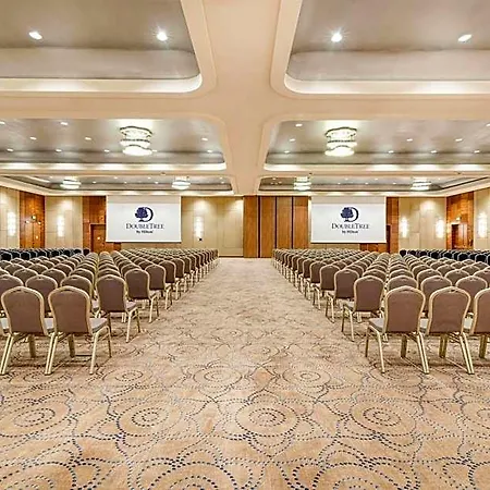Doubletree By Hilton & Convention Center 4*