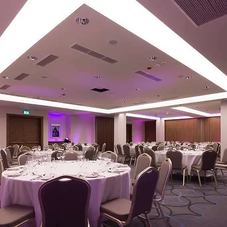 克拉科夫希尔顿逸林酒店及会议中心 酒店 克拉科夫