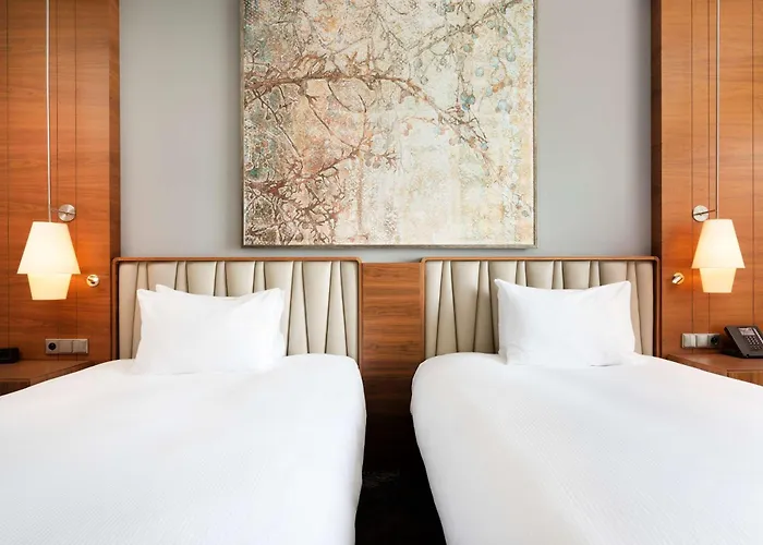 Doubletree By Hilton & Convention Center Ξενοδοχείο