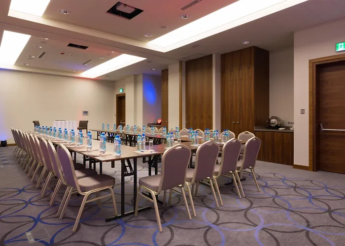 Hotell Doubletree By Hilton & Convention Center