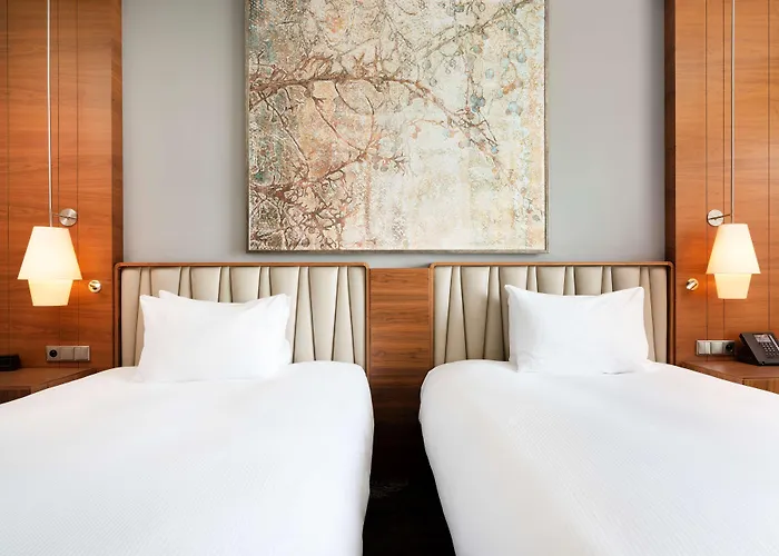 Doubletree By Hilton & Convention Center 4*