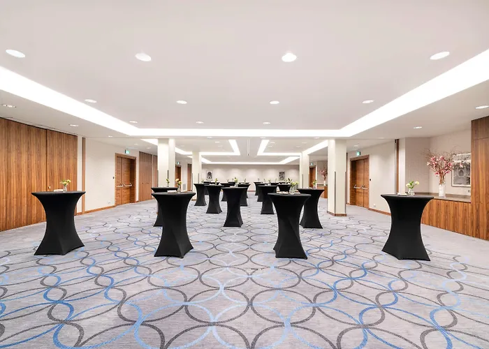 Szálloda Doubletree By Hilton & Convention Center