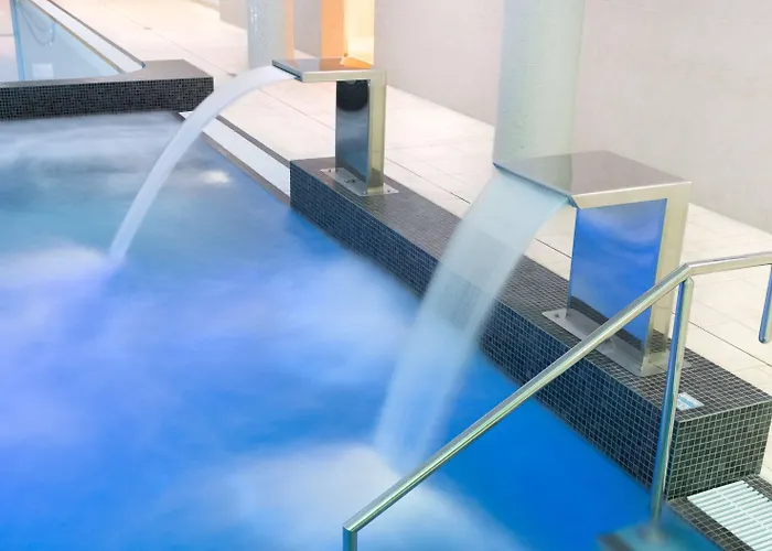 Doubletree By Hilton & Convention Center Hotel